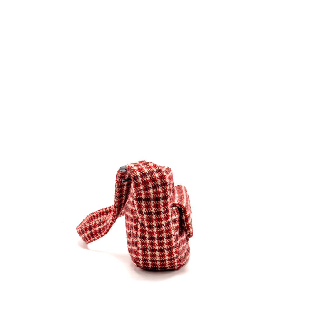 chanel-24n-grand-sac-hobo-bag-houndstooth-tweed-red-ghw-microchip