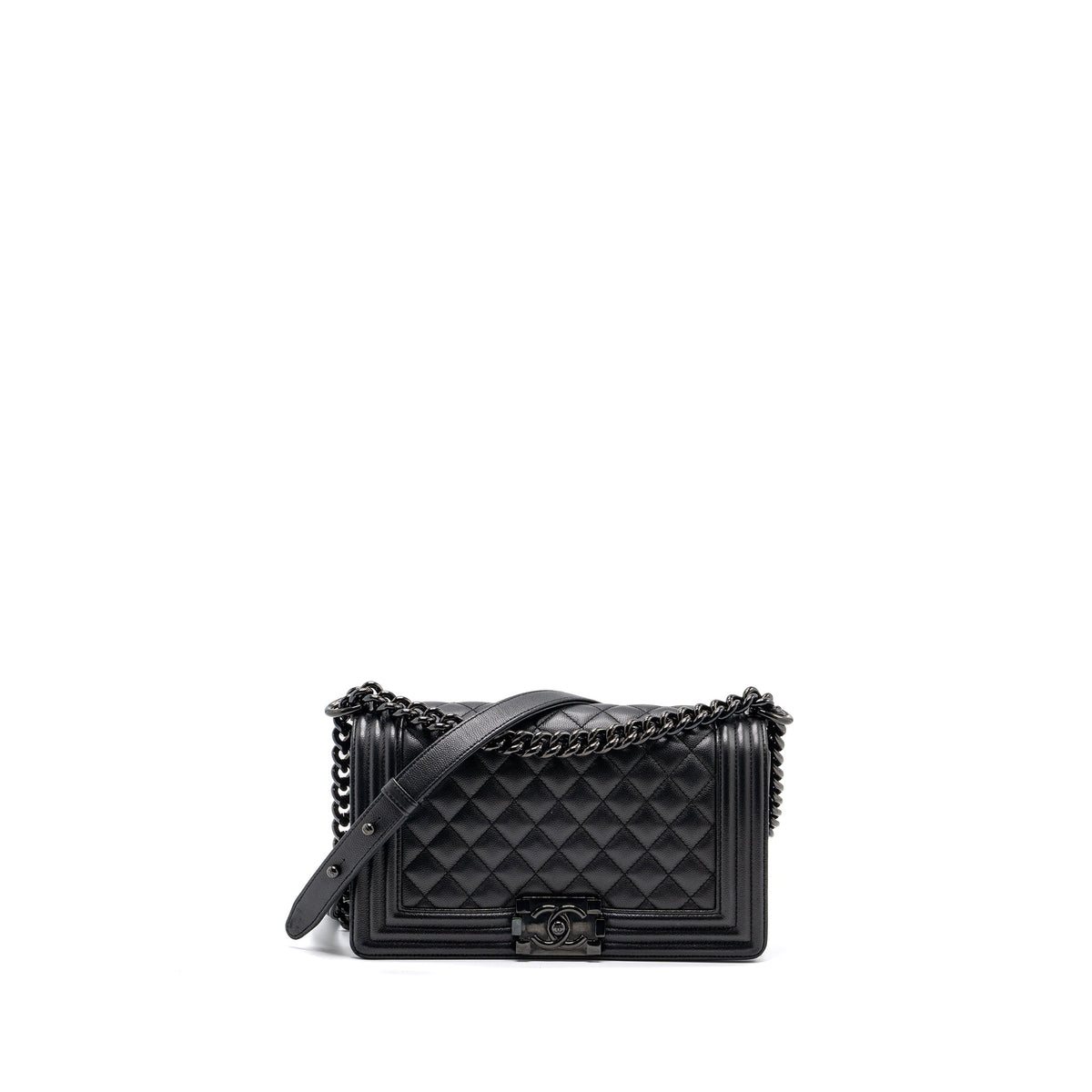 chanel-medium-boy-bag-caviar-so-black-black-hardware