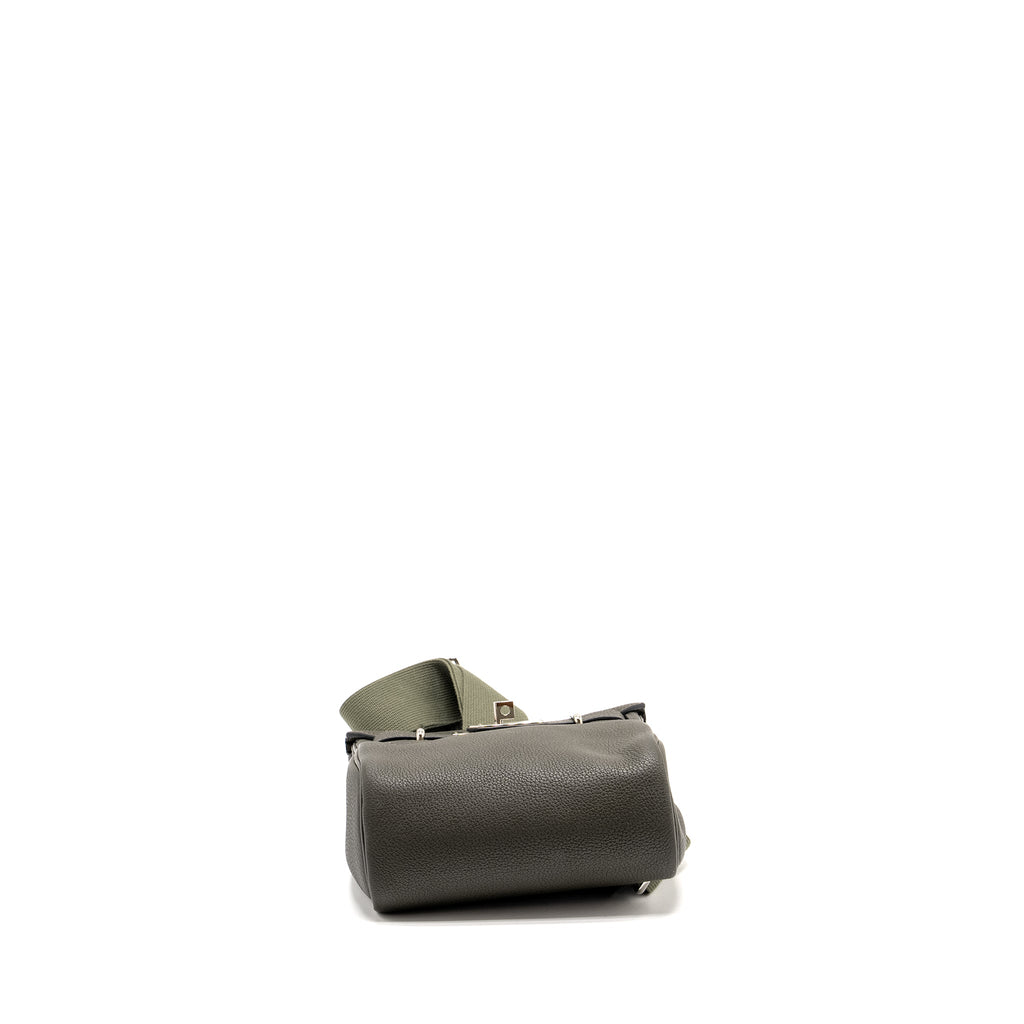 hermes-hac-a-dos-pm-backpack-togo-vert-de-gris-shw-stamp-u-copy