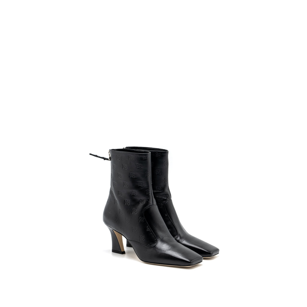 fendi-size-38-ff-print-boots-with-heel-leather-black-shw
