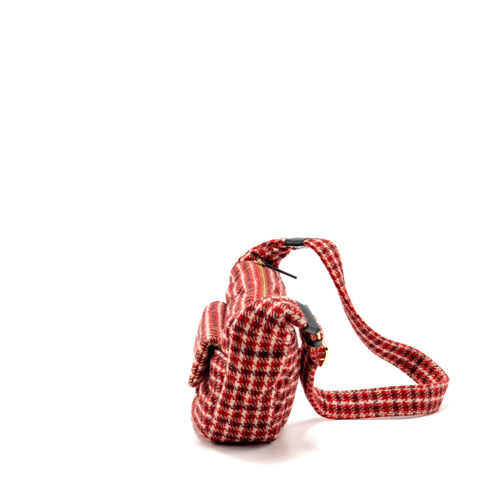 chanel-24n-grand-sac-hobo-bag-houndstooth-tweed-red-ghw-microchip