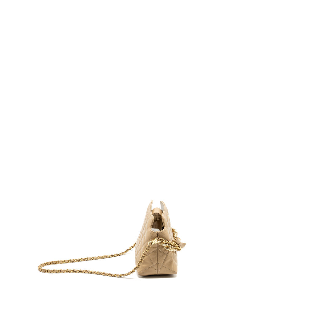 chanel-cc-logo-quilted-mini-clutch-with-chain-caviar-beige-ghw-microchip