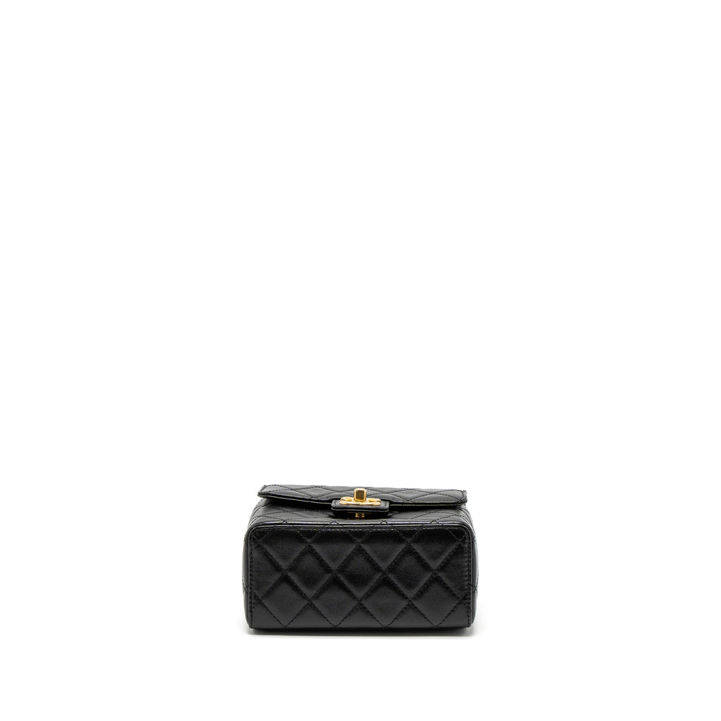 chanel-22k-retro-new-classic-square-mini-flap-bag-goatskin-black-brushed-ghw-microchip