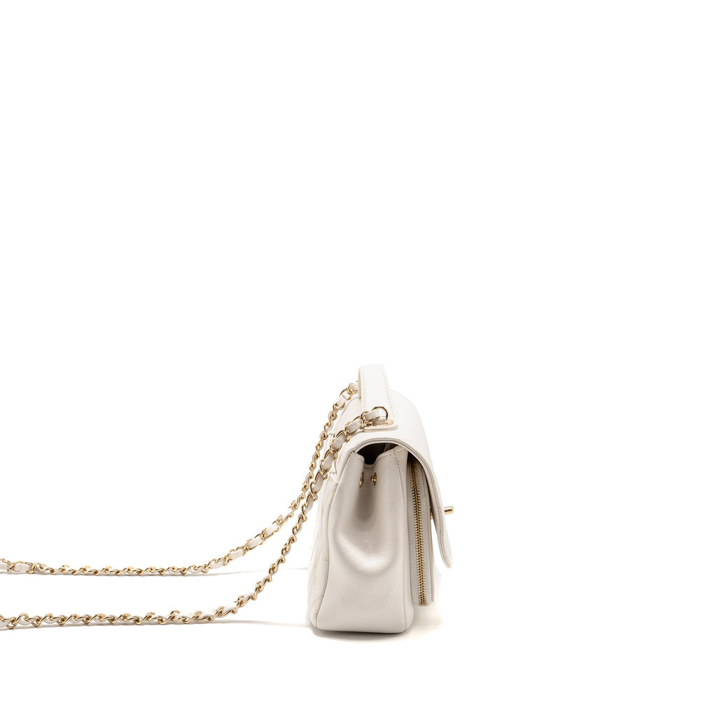 chanel-medium-business-affinity-caviar-white-lghw