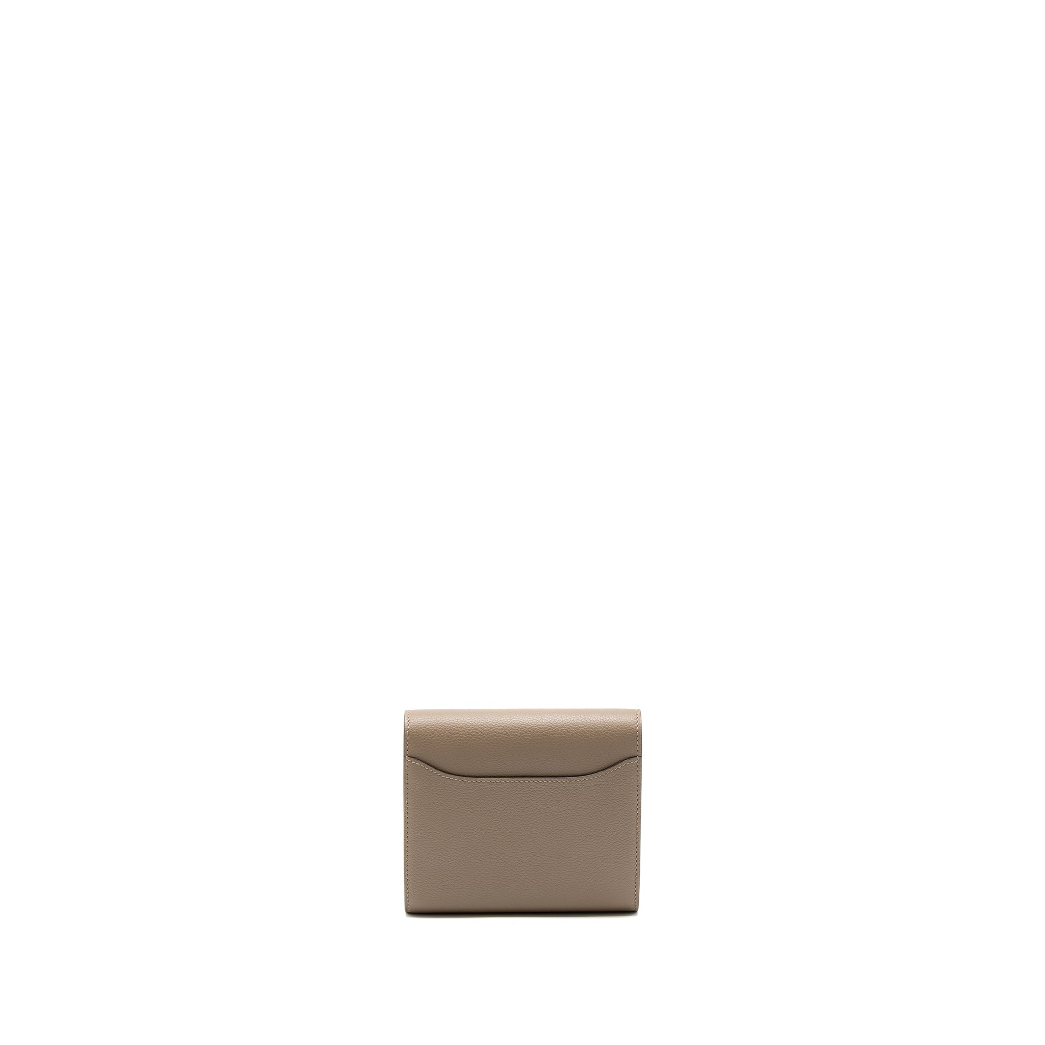 hermes-constance-compact-wallet-evercolor-gris-asphalte-shw-stamp-c
