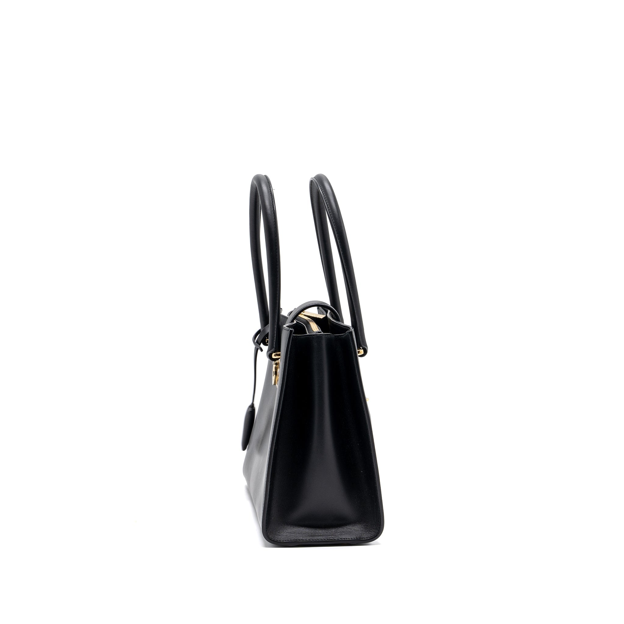 salvatore-ferragamo-tote-bag-calfskin-black-ghw