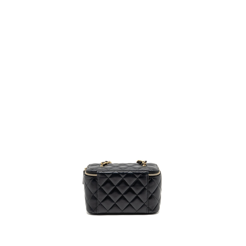 chanel-pearl-crush-long-vanity-with-chain-lambskin-black-ghw