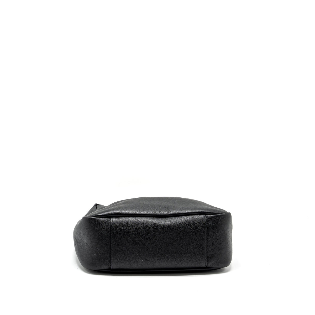 saint-laurent-ysl-le-5-a-7-supple-large-smooth-calfskin-black-ghw