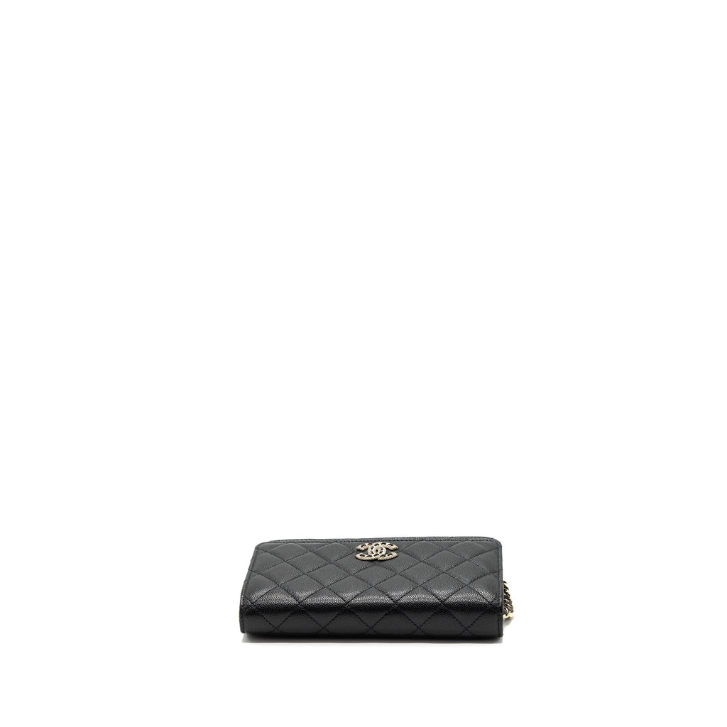 chanel-detailed-logo-wallet-on-chain-caviar-black-lghw-microchip