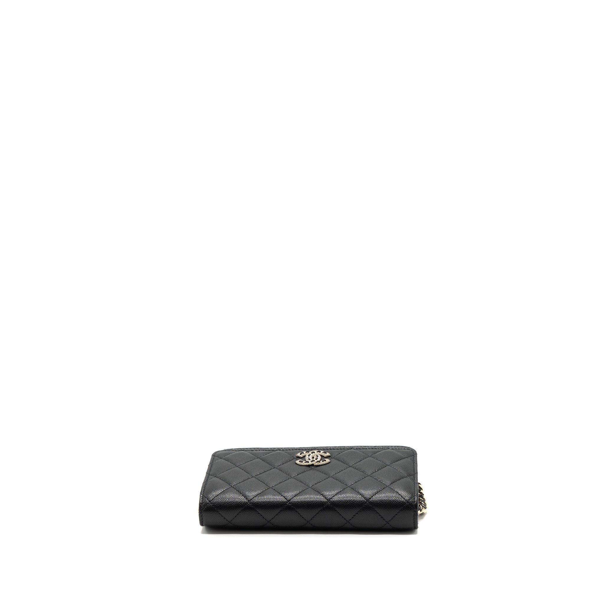 chanel-detailed-logo-wallet-on-chain-caviar-black-lghw-microchip