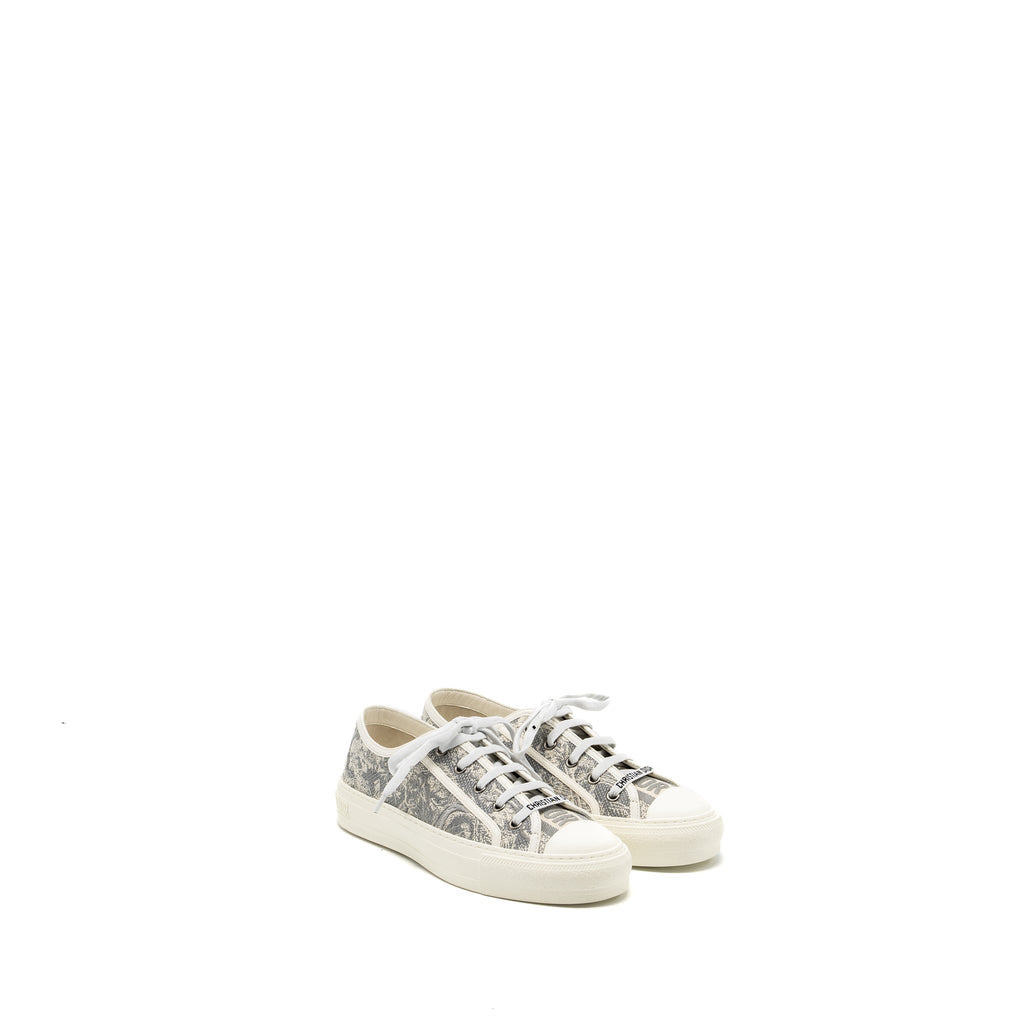 dior-size-37-walk-n-sneaker-toile-de-jouy-embroidery-grey-multicolour