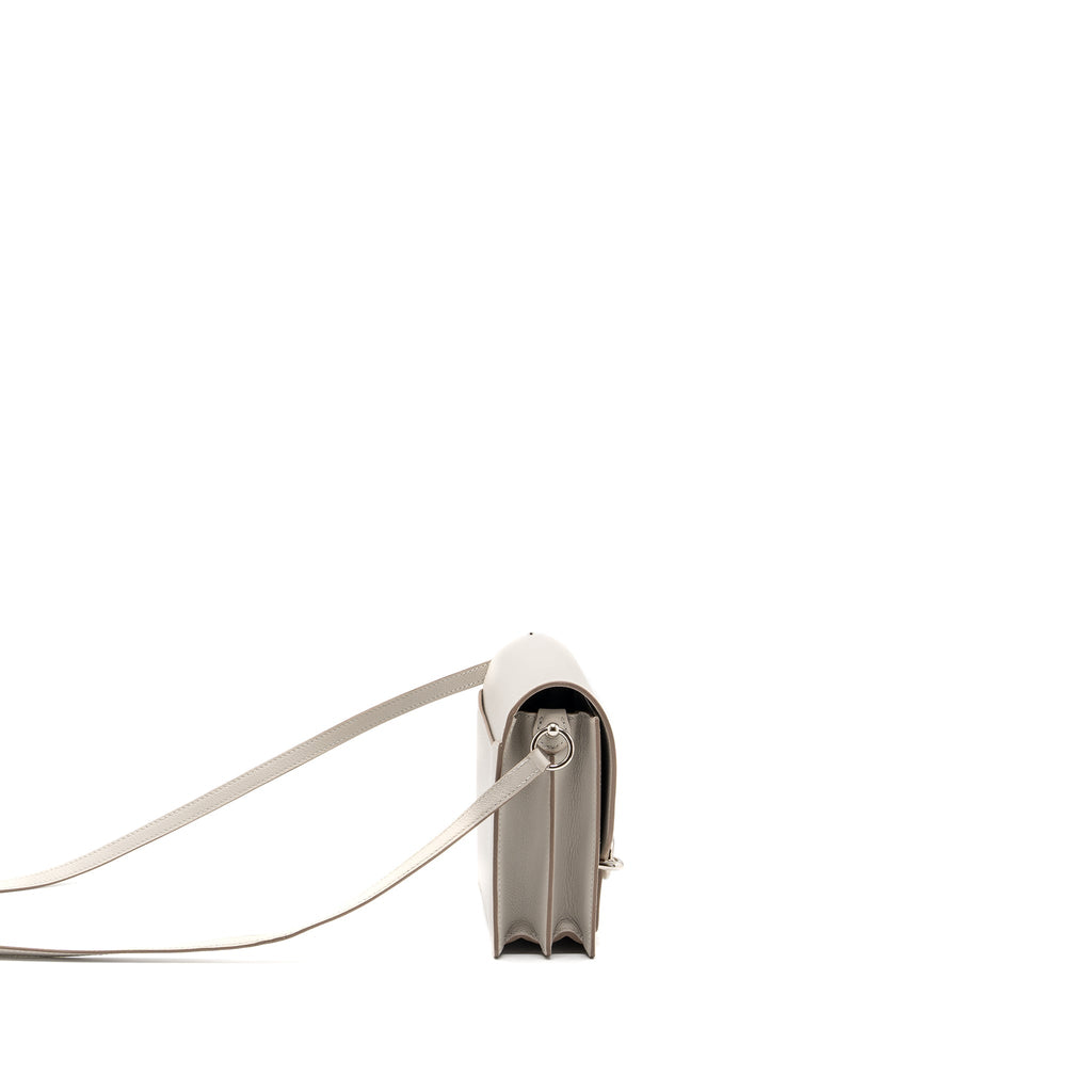 hermes-mini-roulis-evercolor-gris-perle-shw-stamp-d