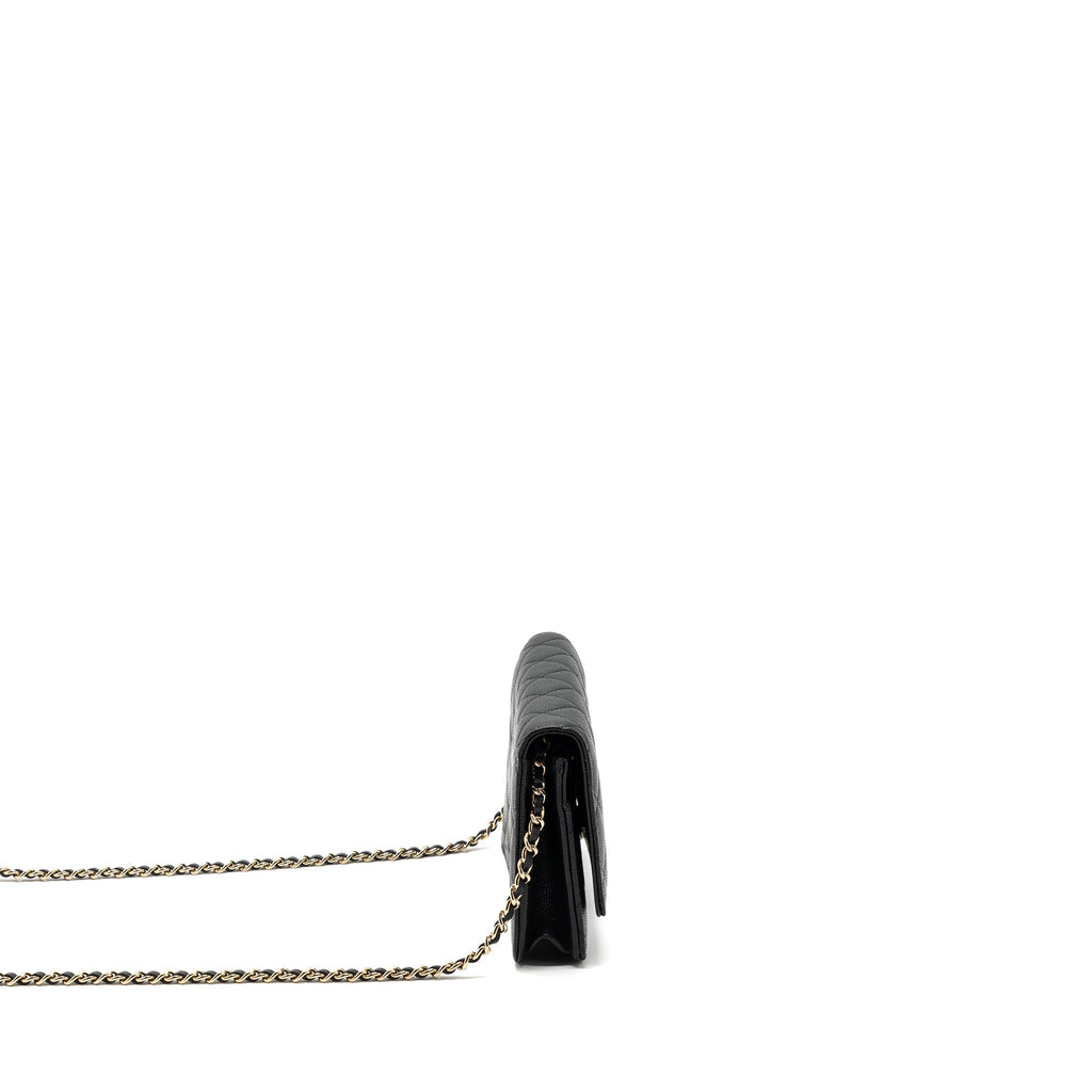 chanel-detailed-logo-wallet-on-chain-caviar-black-lghw-microchip