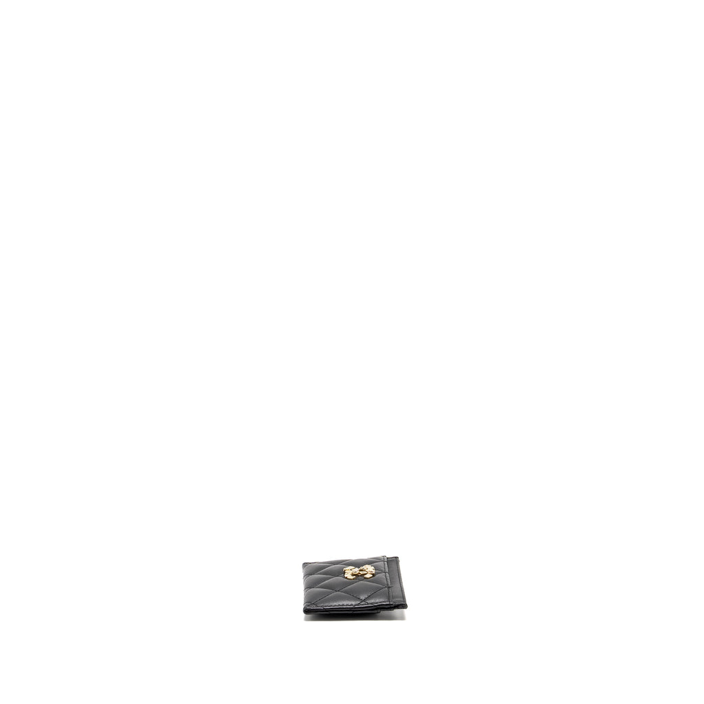chanel-detail-cc-logo-card-holder-lambskin-blackmicrochip