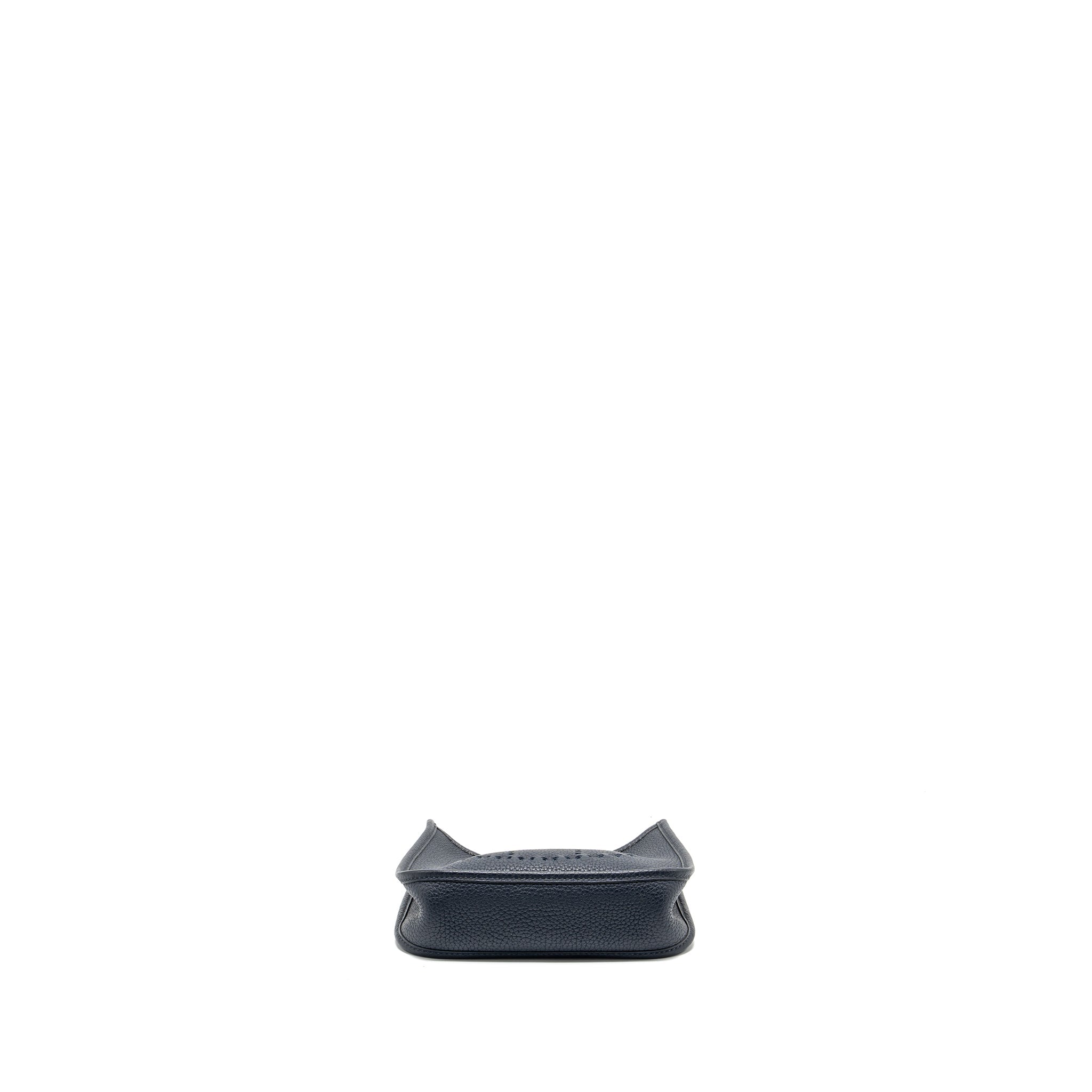 hermes-mini-evelyn-clemence-blue-nuit-ghw-stamp-y