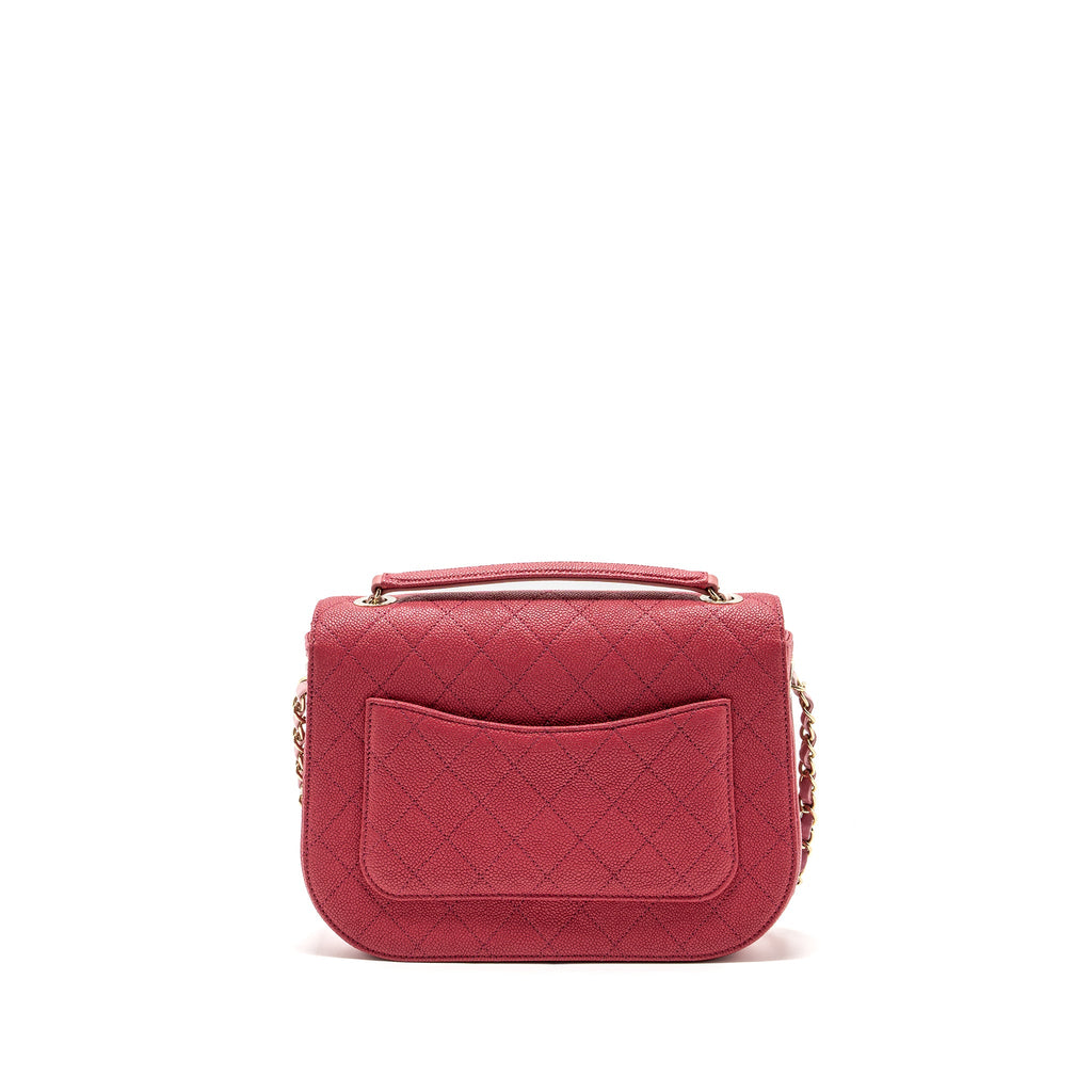 chanel-giant-cc-logo-messenger-bag-grained-calfskin-pink-lghw