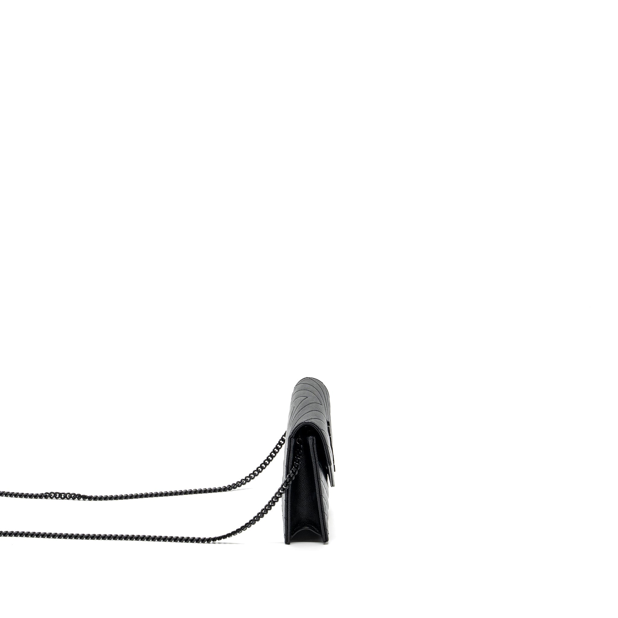 saint-laurent-ysl-envelope-chain-wallet-calfskin-black-with-black-hardware