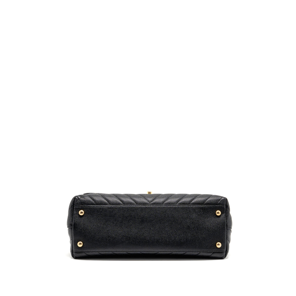 chanel-medium-chevron-coco-handle-caviar-black-ghw