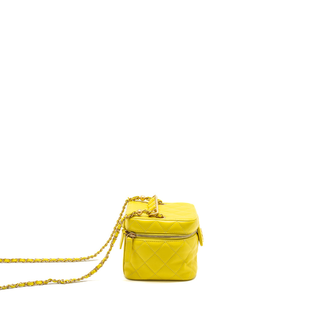 chanel-cc-vanity-case-bag-calfskin-yellow-ghw-microchip-copy
