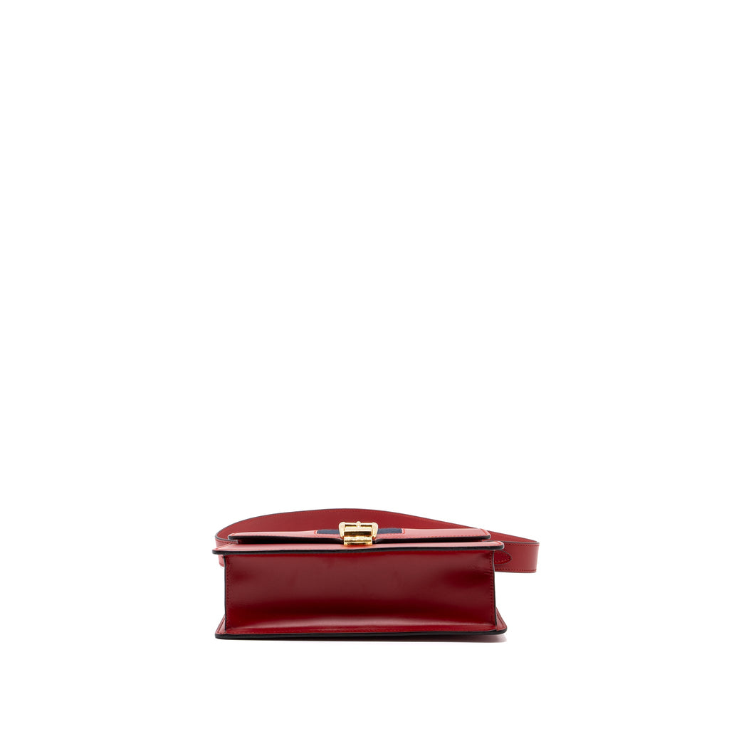 gucci-sylvie-shoulder-bag-calfskin-red-ghw