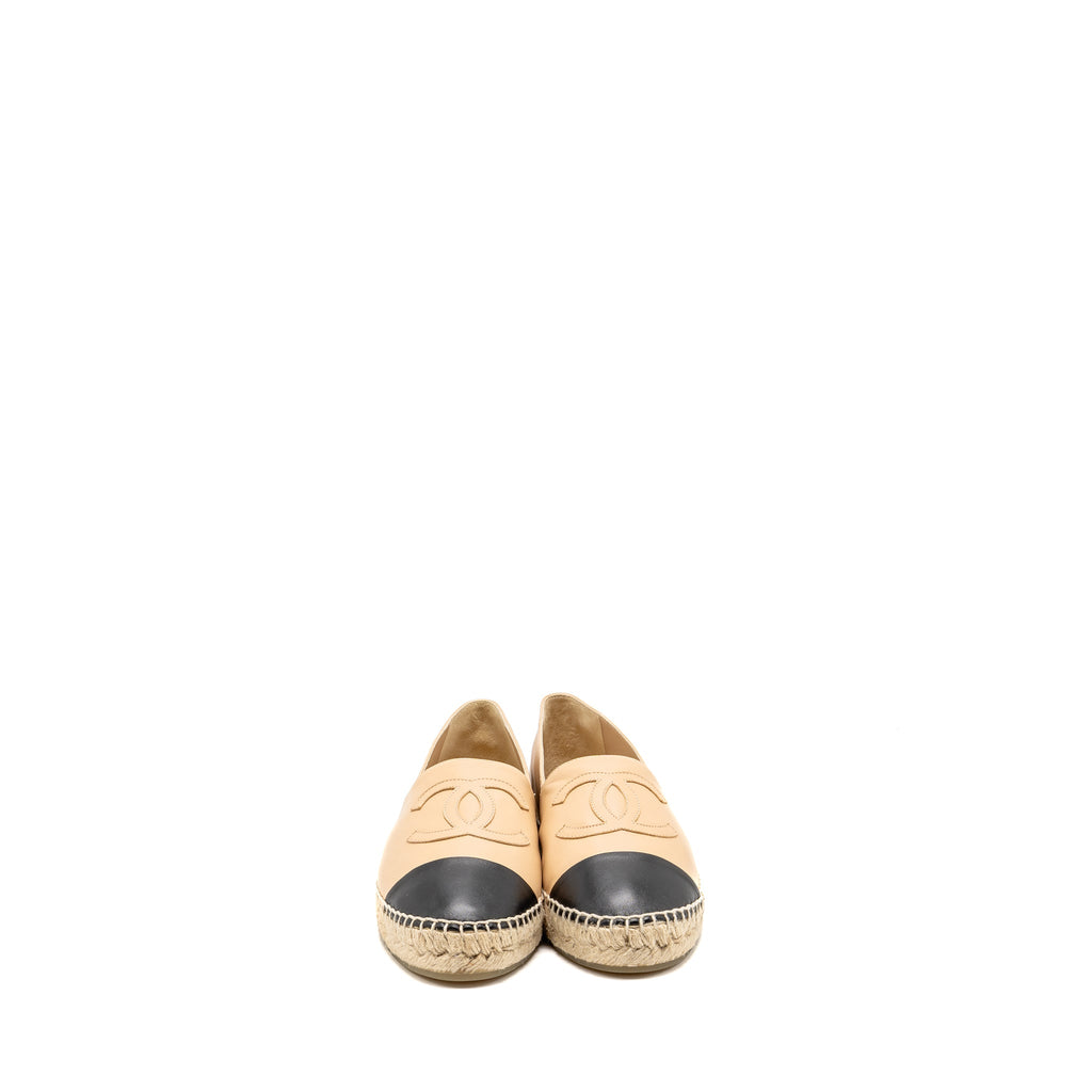 chanel-size-40-espadrilles-lambskin-beige-black