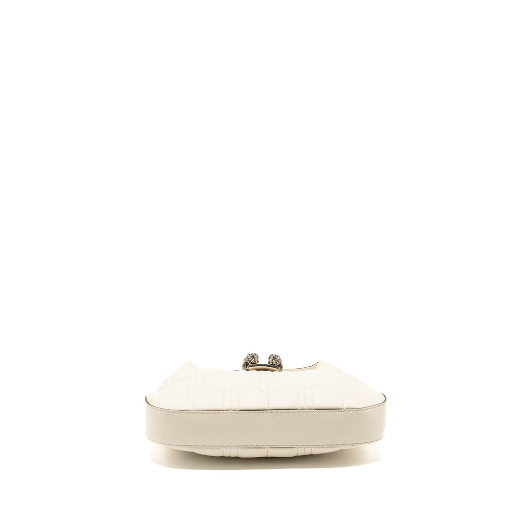 gucci-dionysus-hobo-shoulder-bag-calfskin-white-shw