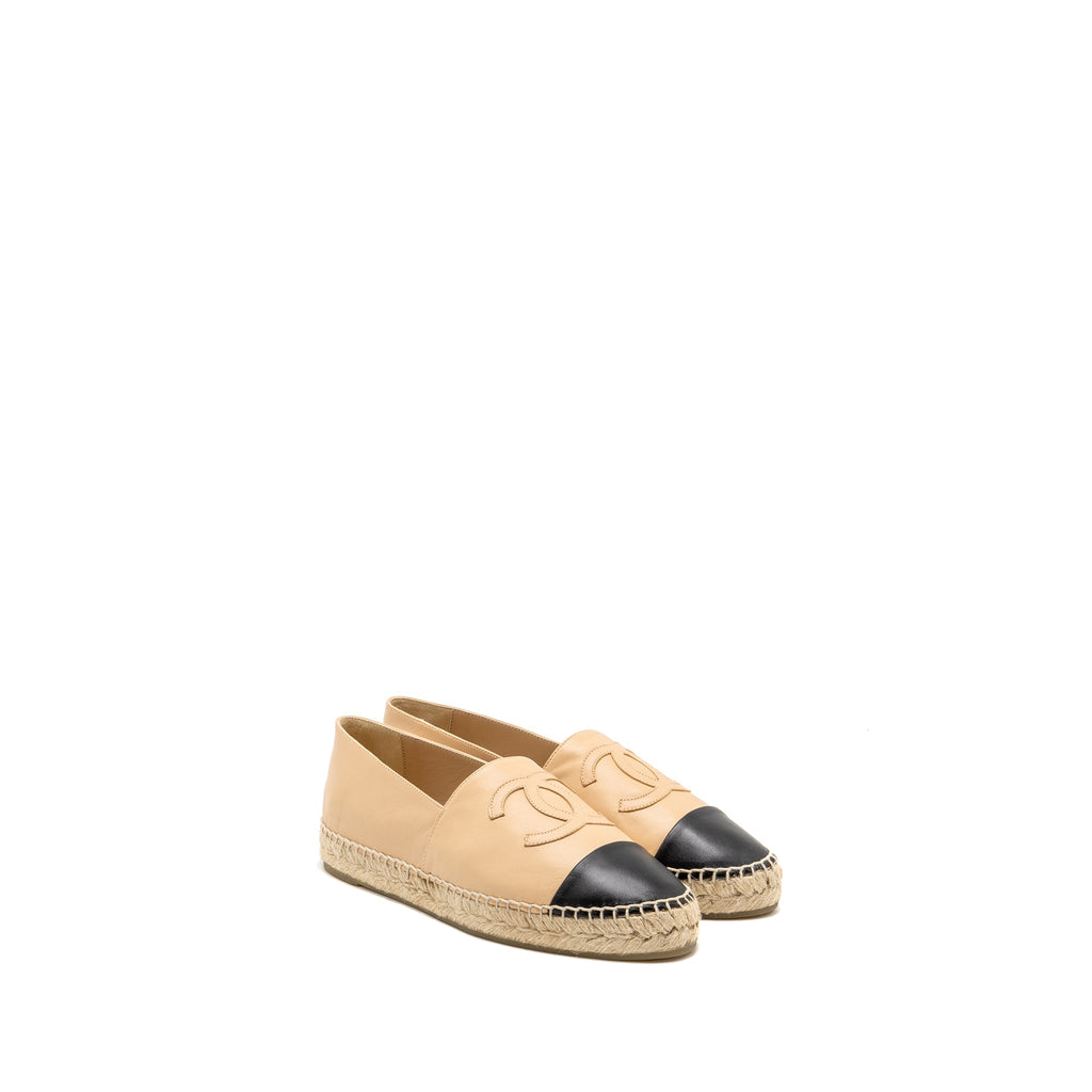 chanel-size-40-espadrilles-lambskin-beige-black