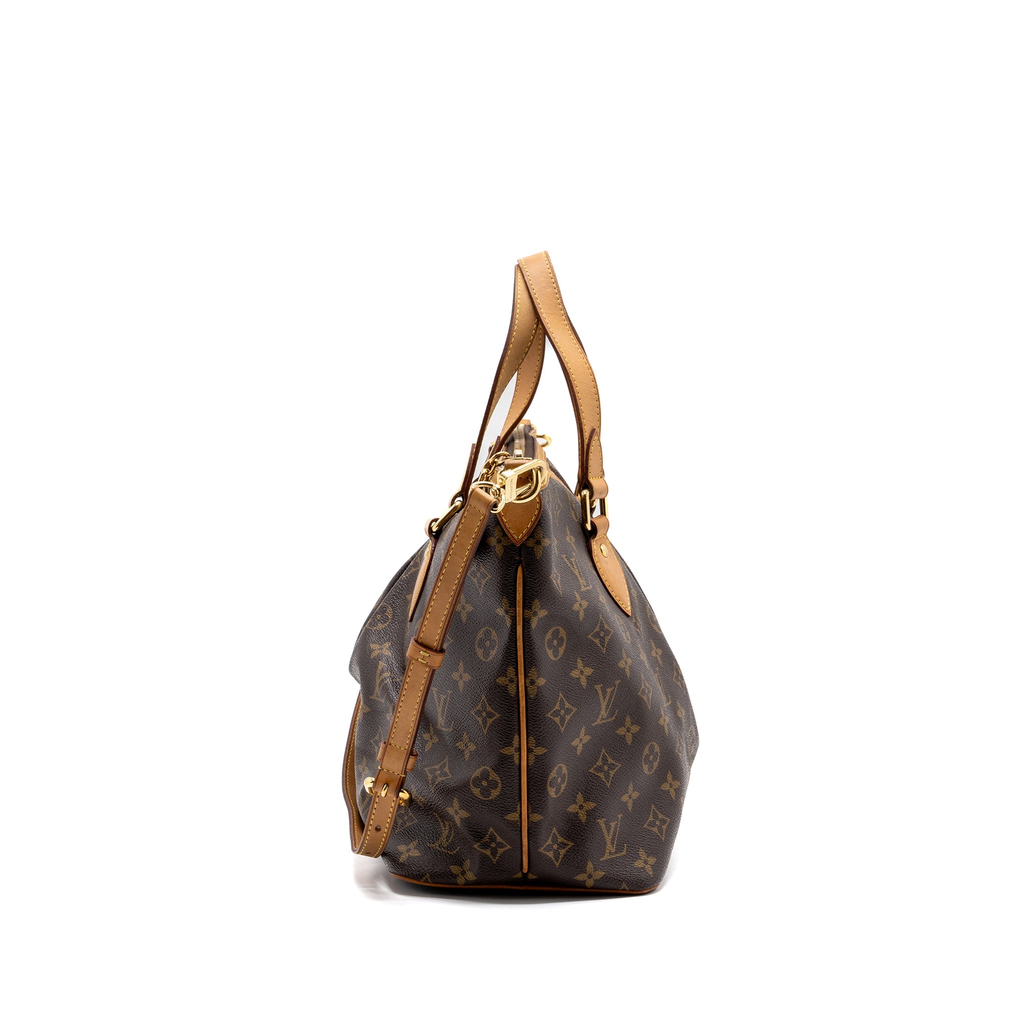 louis-vuitton-palermo-pm-monogram-canvas-ghw-2