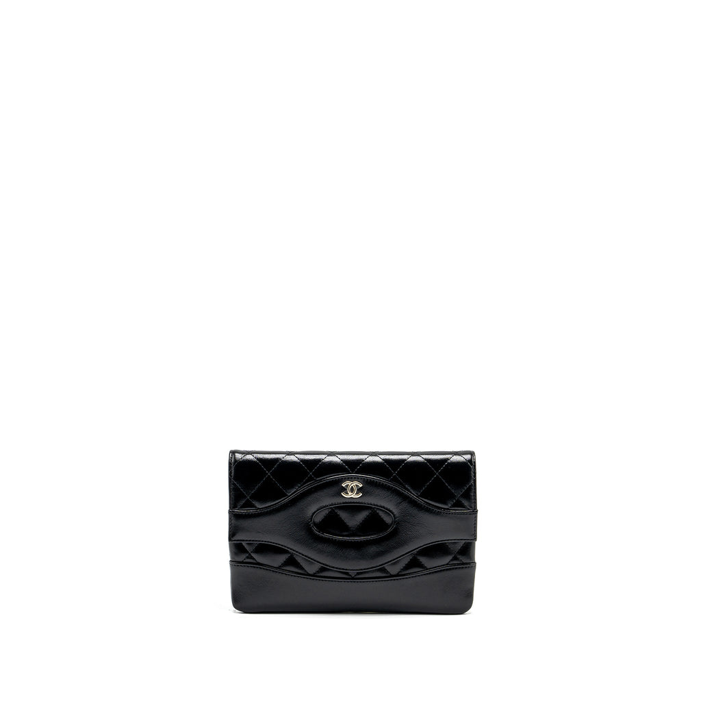 chanel-mini31-clutch-shiny-lambskin-black-lghw-microchip