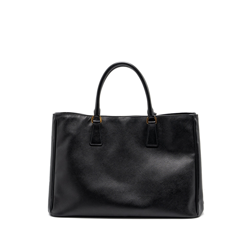 prada-saffiano-tote-bag-calfskin-black-ghw