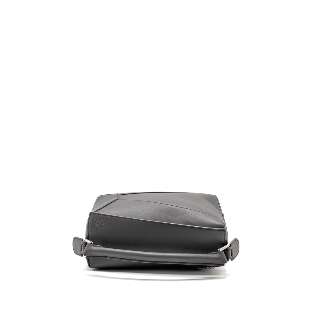 loewe-small-puzzle-bag-calfskin-grey-shw