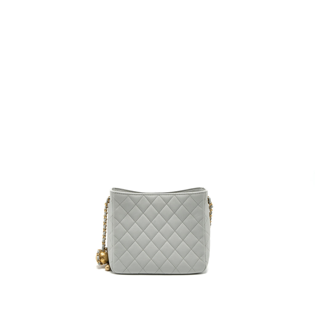 chanel-pearl-crush-hobo-bag-lambskin-light-grey-ghw-microchip