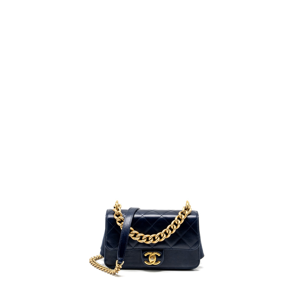 chanel-quilted-flap-bag-with-chain-handle-calfskin-dark-blue-ghw