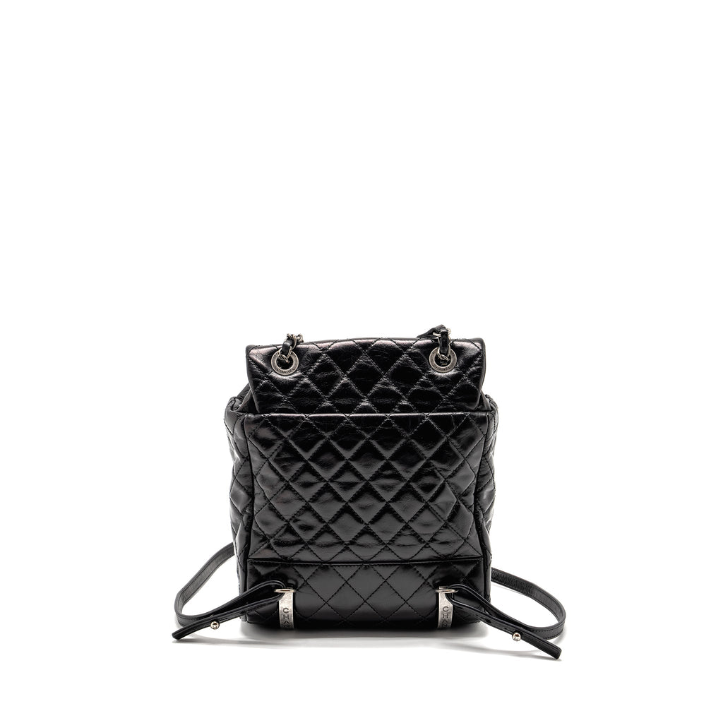 chanel-mountain-backpack-quilted-calfskin-black-ruthenium-hardware