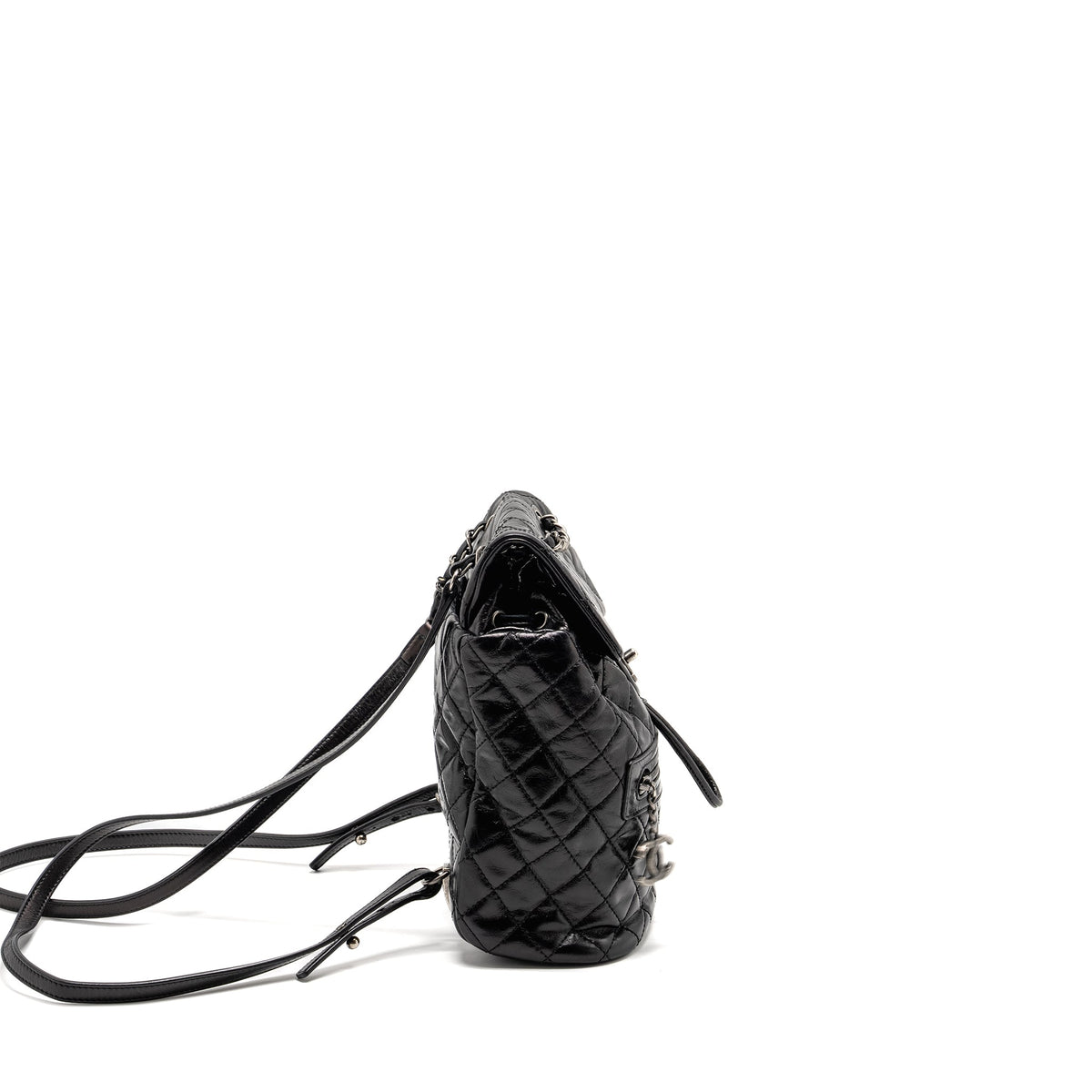 chanel-mountain-backpack-quilted-calfskin-black-ruthenium-hardware