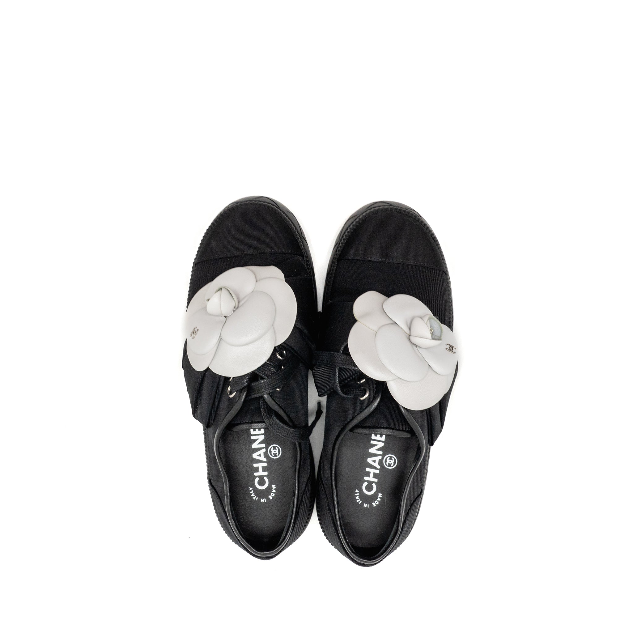 chanel-size-37-camellia-loafer-black-white-copy