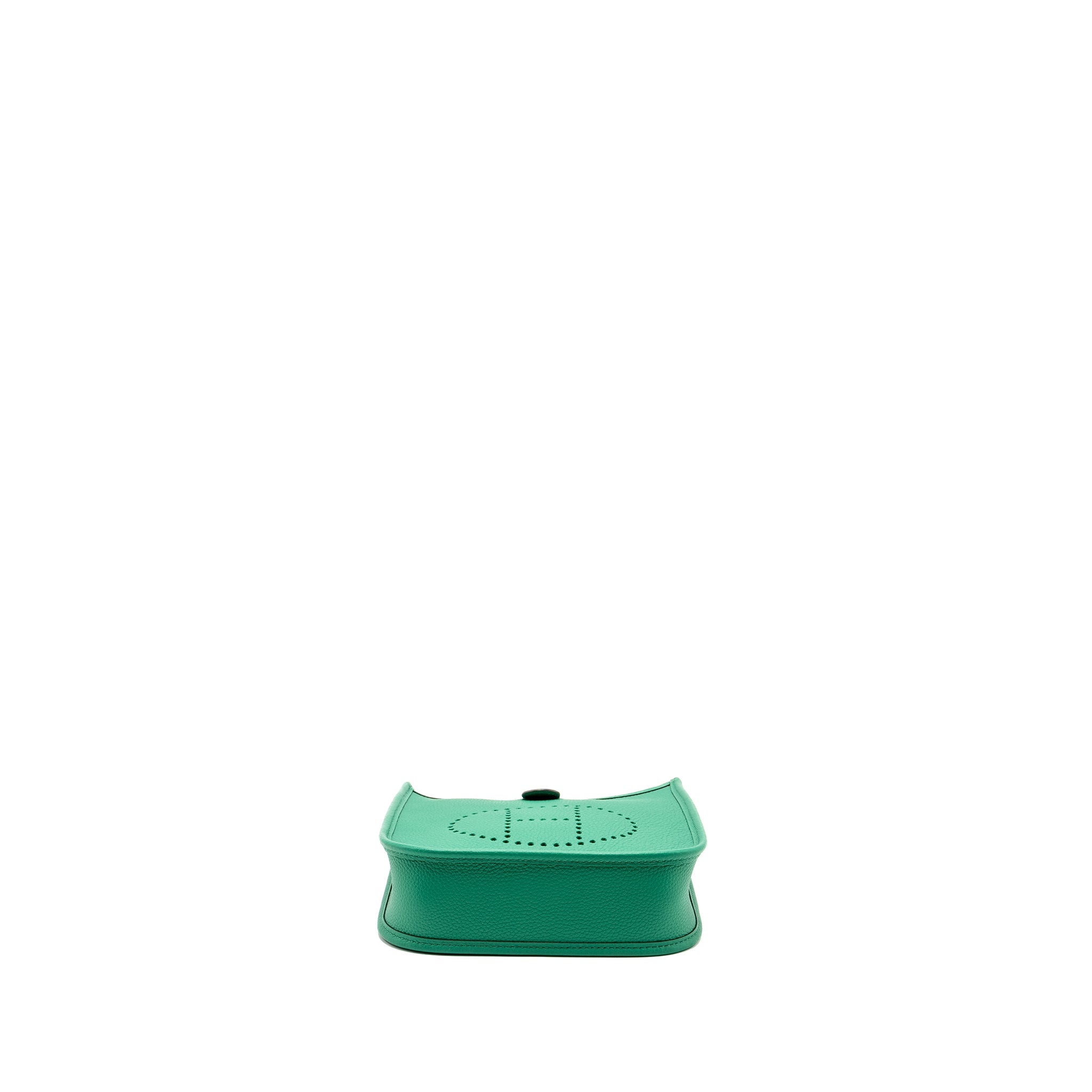 hermes-mini-evelyne-taurillon-maurice-leather-vert-jade-shw-stamp-u
