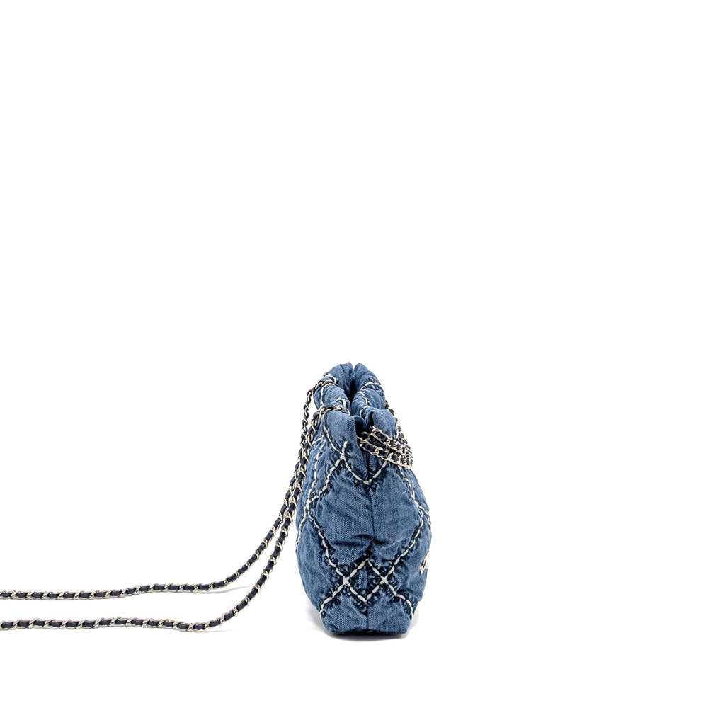 chanel-mini-22-denim-light-blue-shw-microchip-copy
