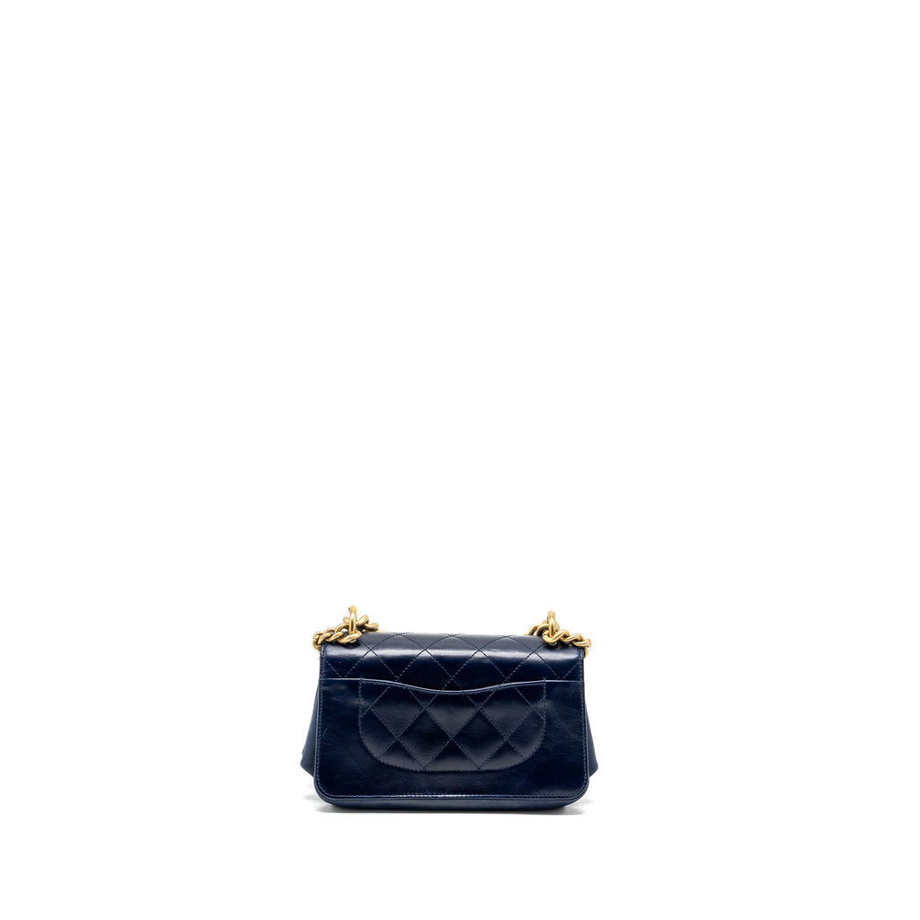chanel-quilted-flap-bag-with-chain-handle-calfskin-dark-blue-ghw