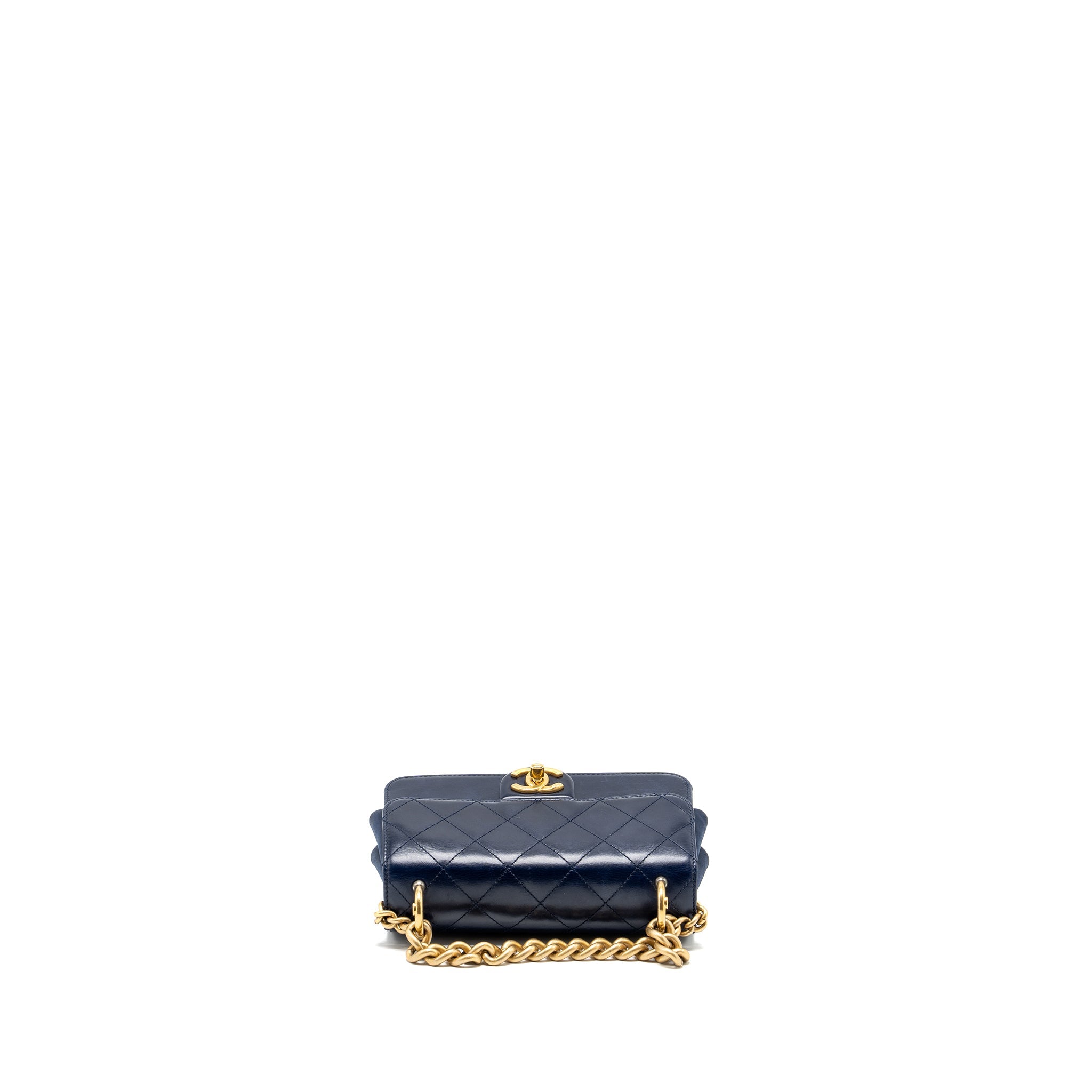 chanel-quilted-flap-bag-with-chain-handle-calfskin-dark-blue-ghw