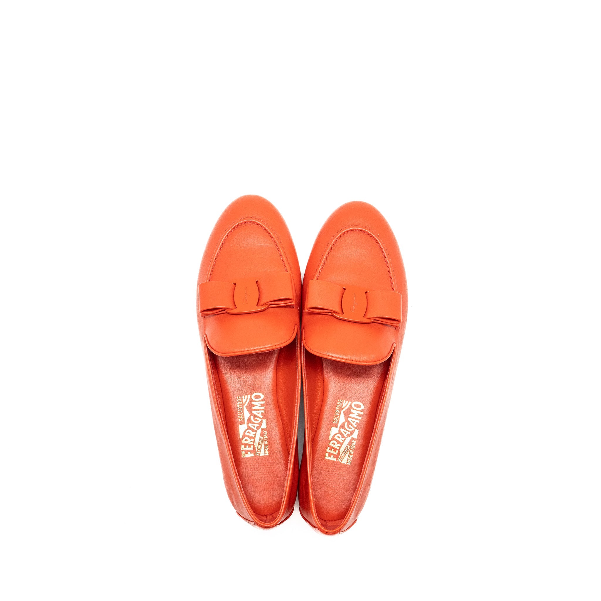 salvatore-ferragamo-size-6-vara-bow-moccasin-lambskin-coral