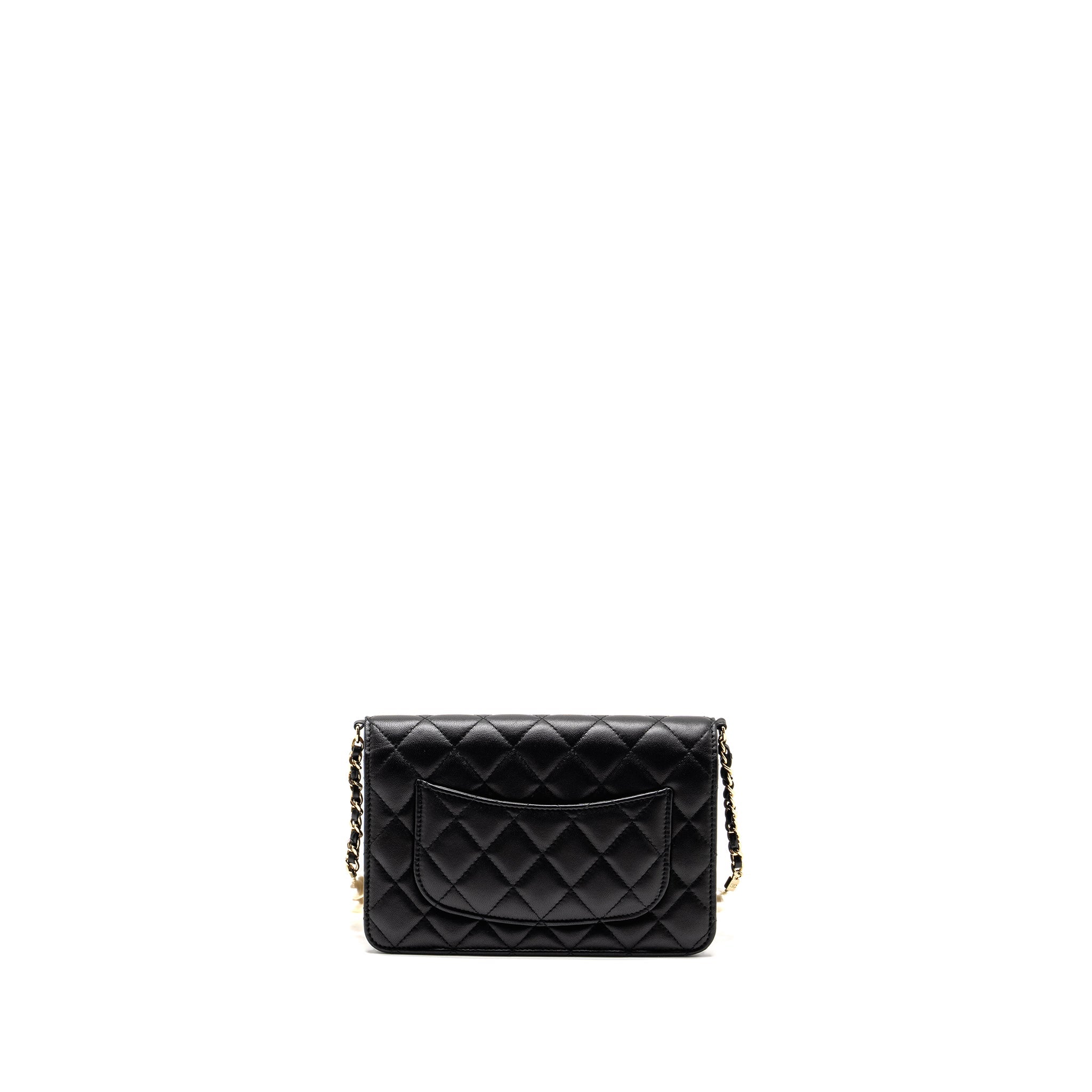 chanel-wallet-on-chain-with-pearl-chain-lambskin-black-lghwmicrochip