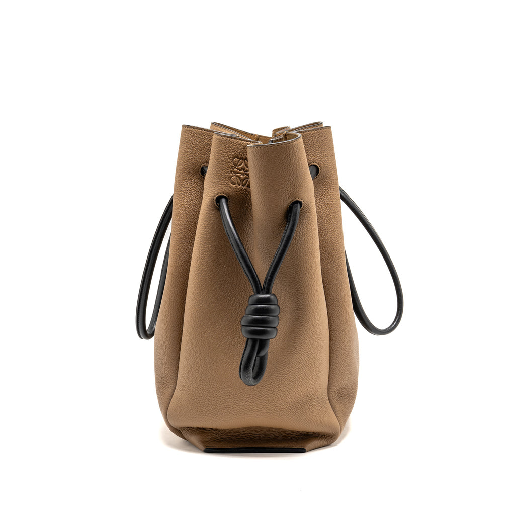 loewe-bag-beige