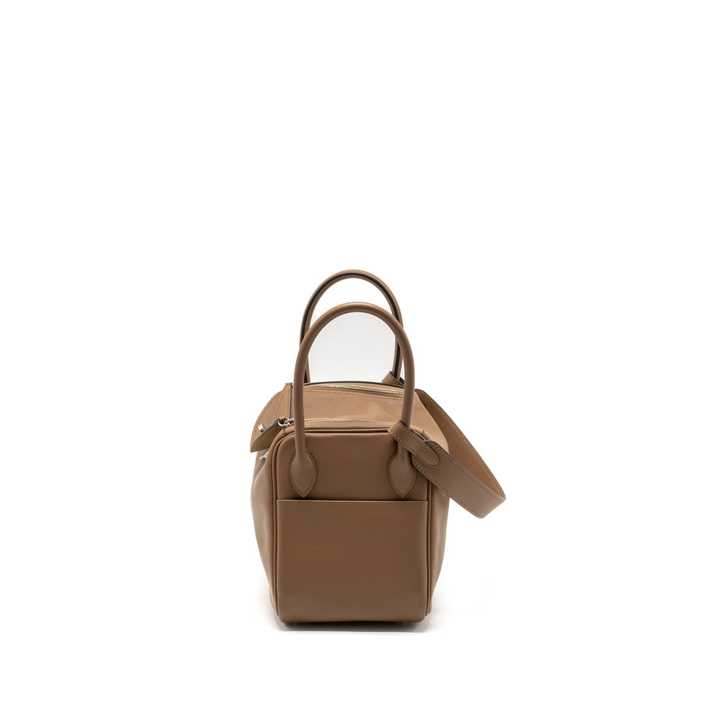 hermes-lindy-26-swift-3g-alezan-4b-biscuit-shw-stamp-u-1
