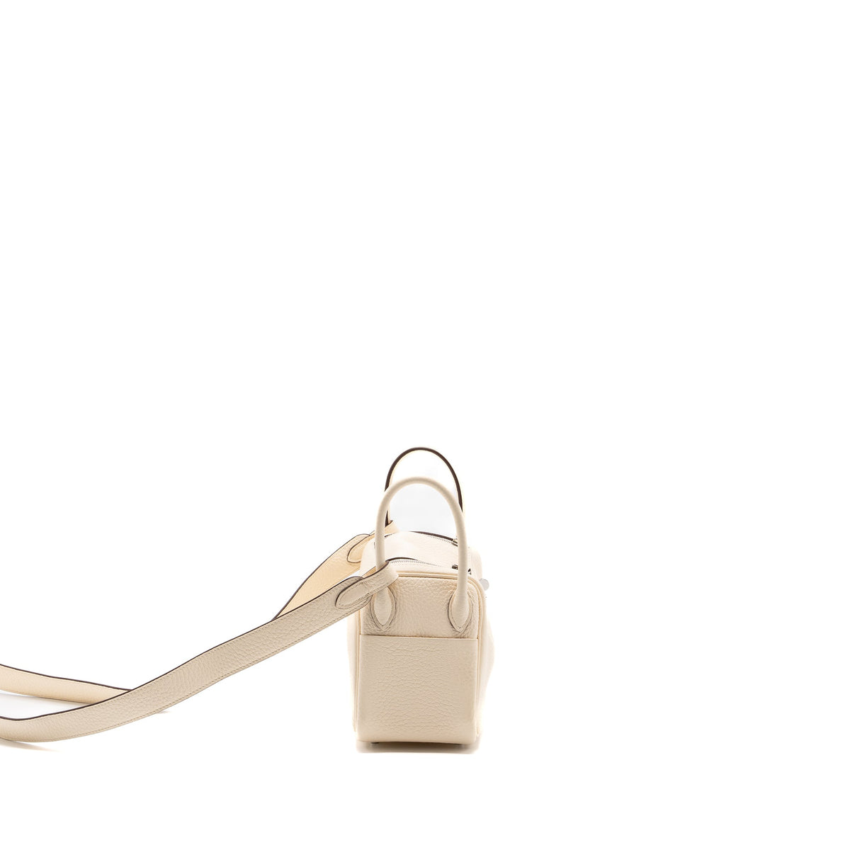 hermes-mini-lindy-clemence-leather-nata-shw-stamp-u