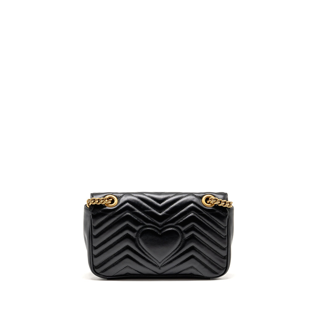 gucci-medium-gg-marmont-shoulder-bag-calfskin-black-ghw-1