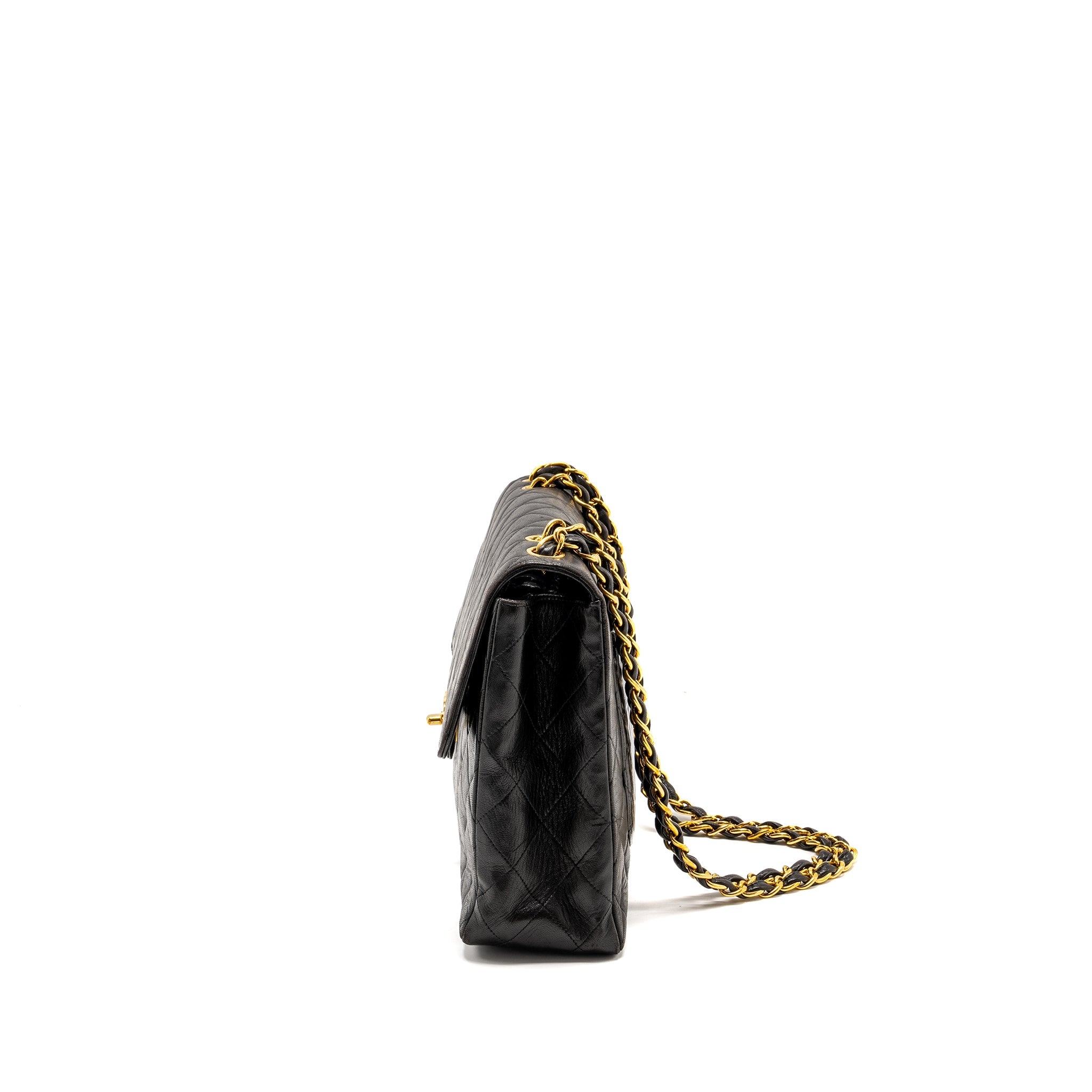chanel-vintage-jumbo-classic-double-flap-bag-lambskin-black-ghw