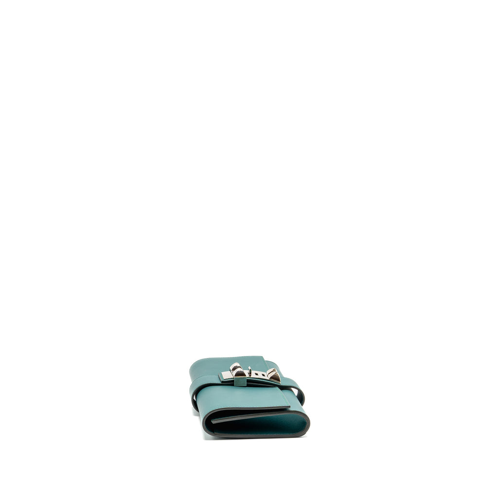 hermes-pochette-medor-23-swift-malachite-shw-stamp-a-copy