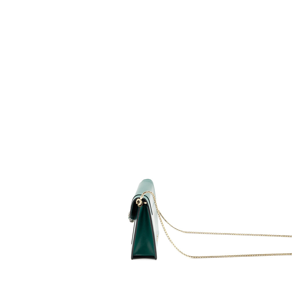 bvlgari-serpenti-forever-wallet-on-chain-calfskin-green-lghw
