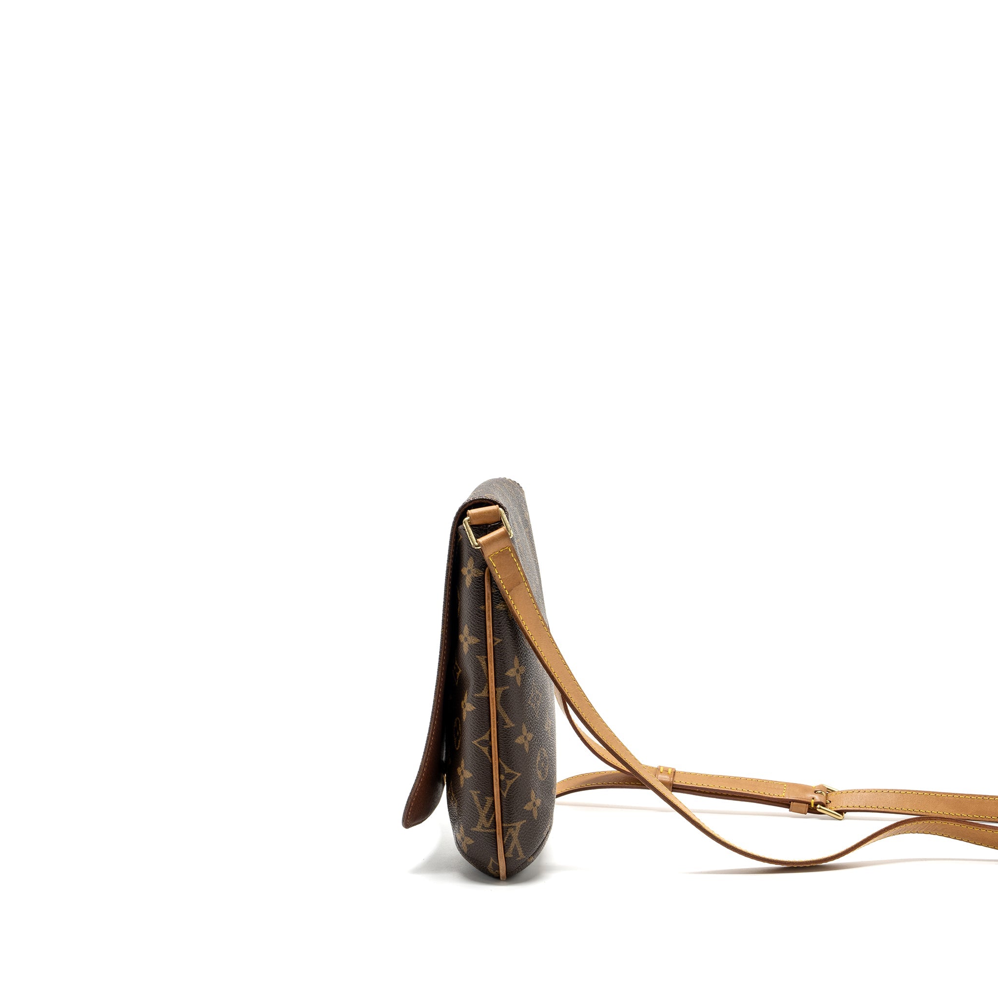 louis-vuitton-vintage-vertical-crossbody-flap-bag-monogram-canvas-ghw